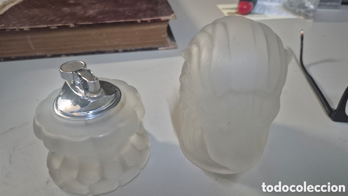 Coleccionismo: Encendedor de cristal con forma de Le&oacute;n - Foto 2