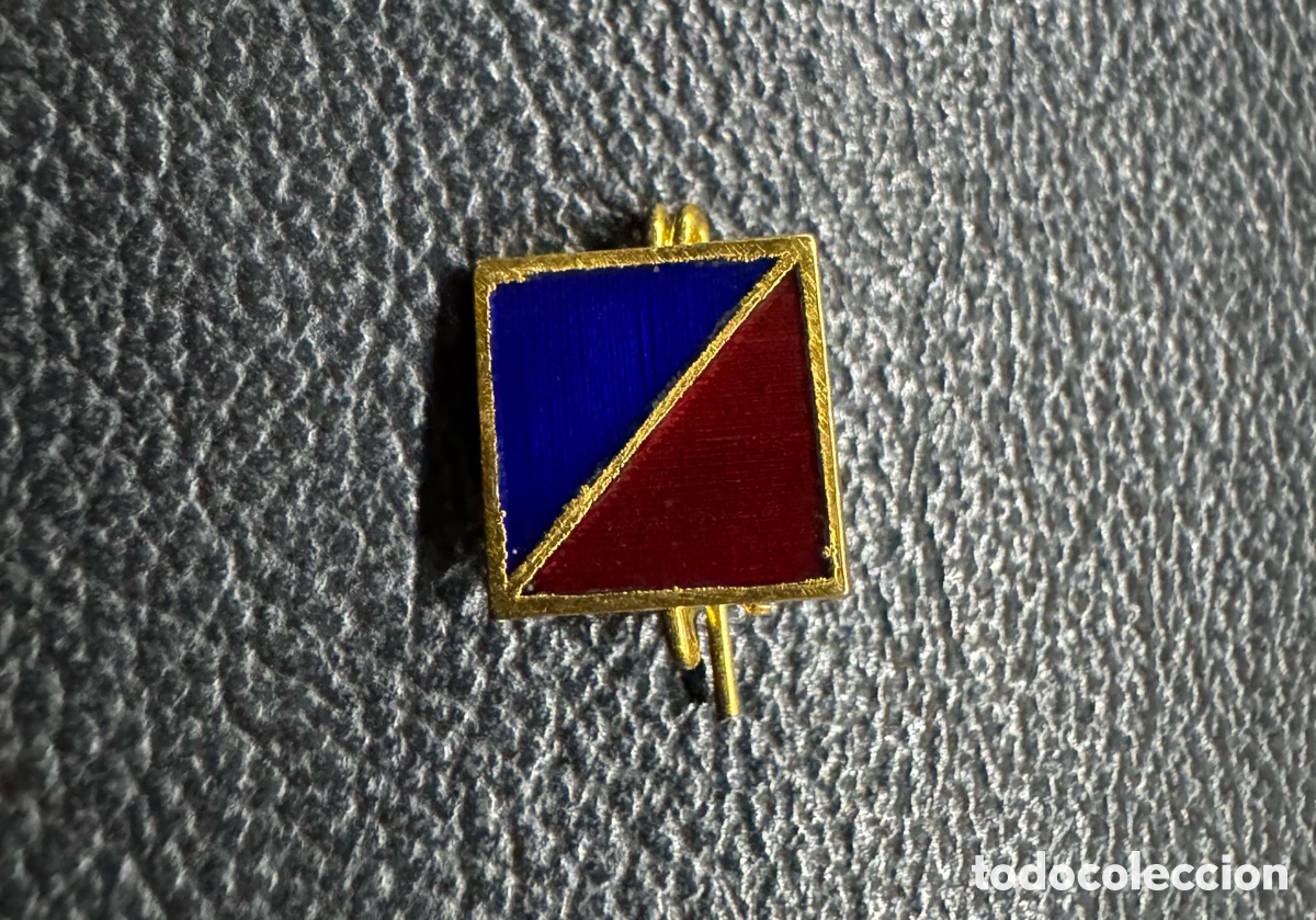 Collectionnisme: Pin de Fuerza Nueva F/N. Esmalte. A&ntilde;os 70s