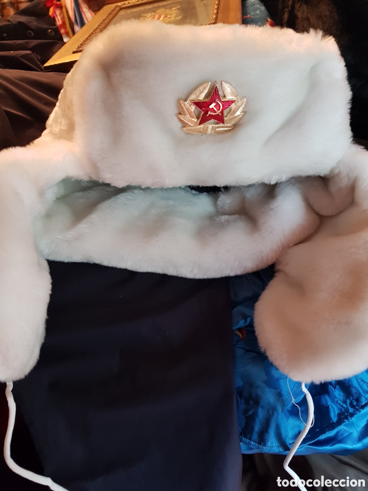 Coleccionismo: ESPECTACULAR GORRO RUSO BLANCO TALLA 60