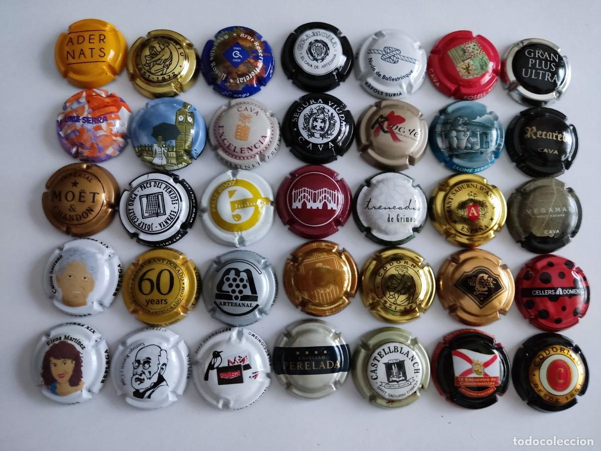 Collezionismo: LOTE DE 35 CHAPAS CAVA - CHAMPAN