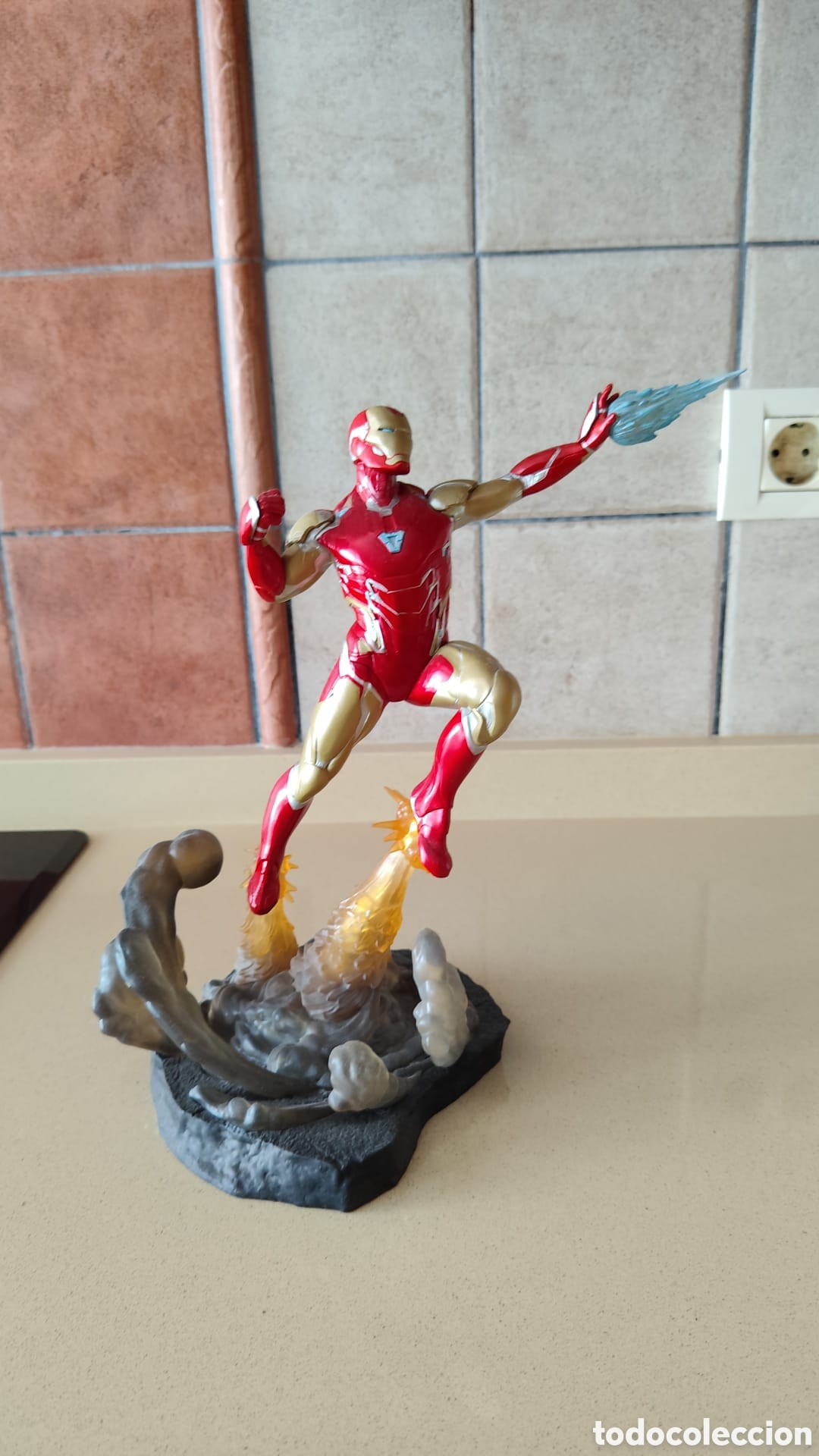 Coleccionismo: Figura Diamond select iron man