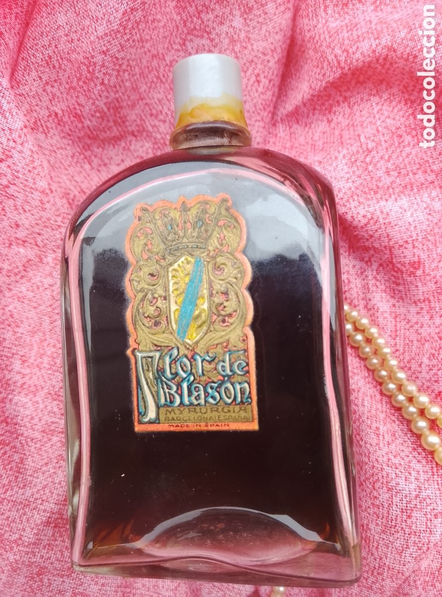 Collecting: MINT Frasco grande &rdquo;Flor de Blas&oacute;n&rdquo; de la m&iacute;tica casa cosm&eacute;tica Myrurgia ART DECO, ed. original