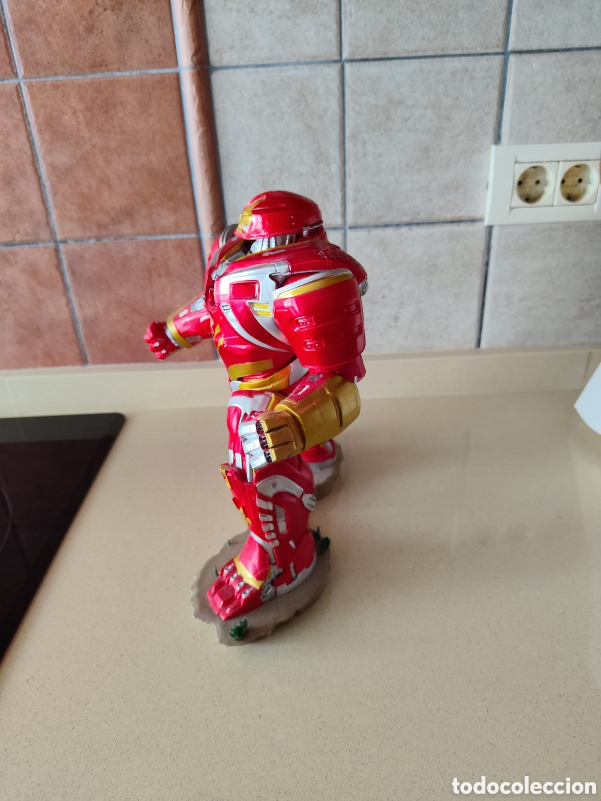 Coleccionismo: Figura Diamond select hulkbuster - Foto 2