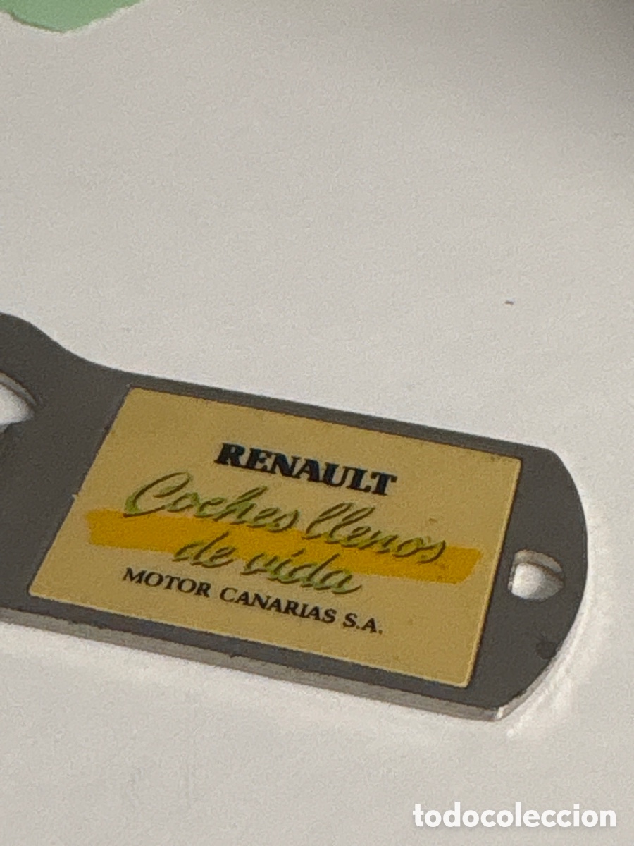 Coleccionismo: ABRIDOR DE BOTELLAS PUBLICIDAD RENAULT ( COCHE ) - Foto 2
