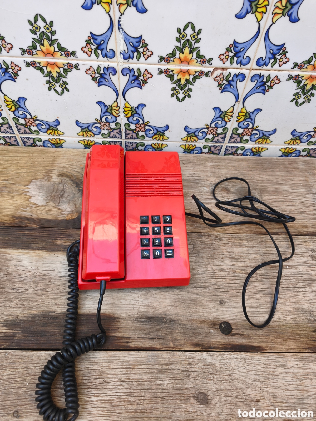 Coleccionismo: Tel&eacute;fono fijo Teide rojo - Foto 2