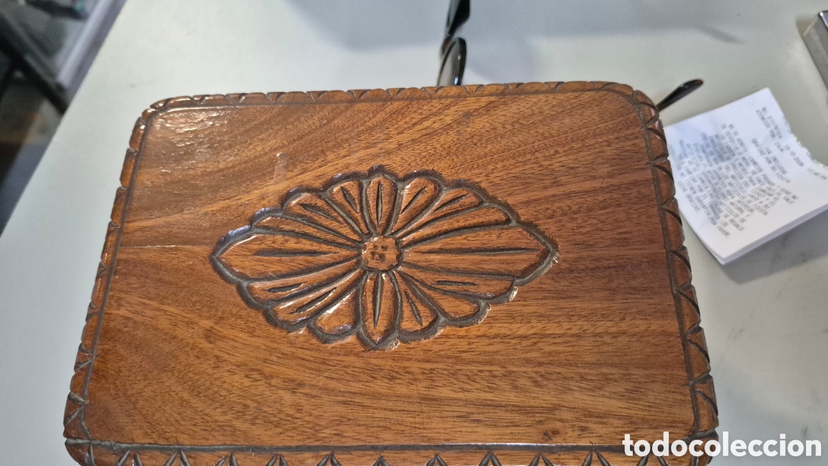 Coleccionismo: Cofre de madera tallado - Foto 2
