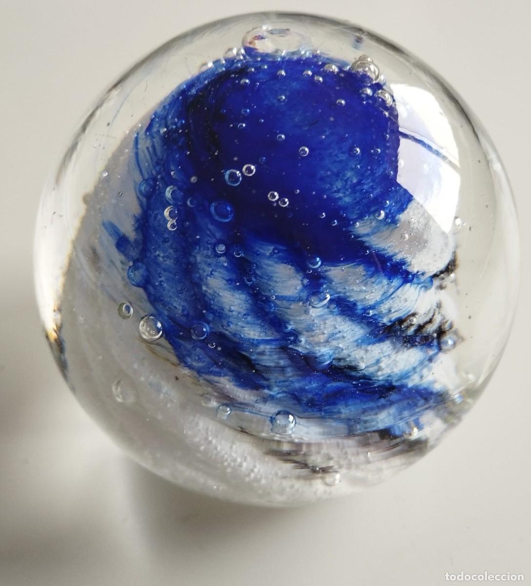 Coleccionismo: Pisapapeles de cristal art&iacute;stico Caithness Glass &ndash; Modelo Blue Splash (1993)