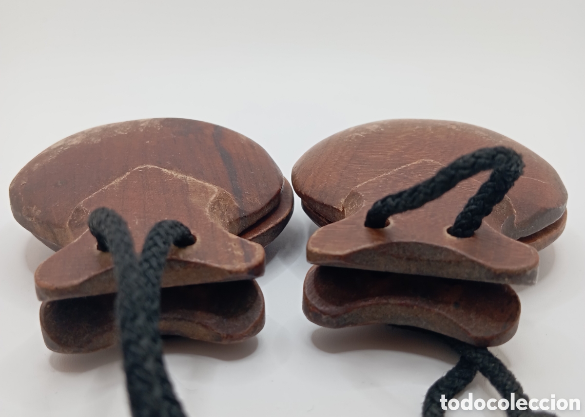 Coleccionismo: Casta&ntilde;uelas de madera hechas a mano - Foto 6