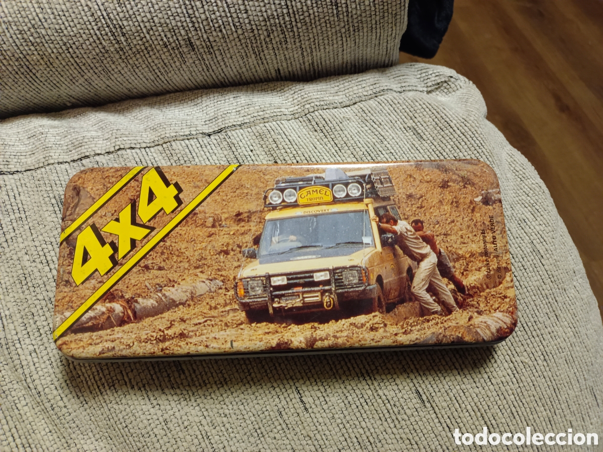 Coleccionismo: Estuche metalico 4x4 land rover Camel Auto verde Luke Motorpress