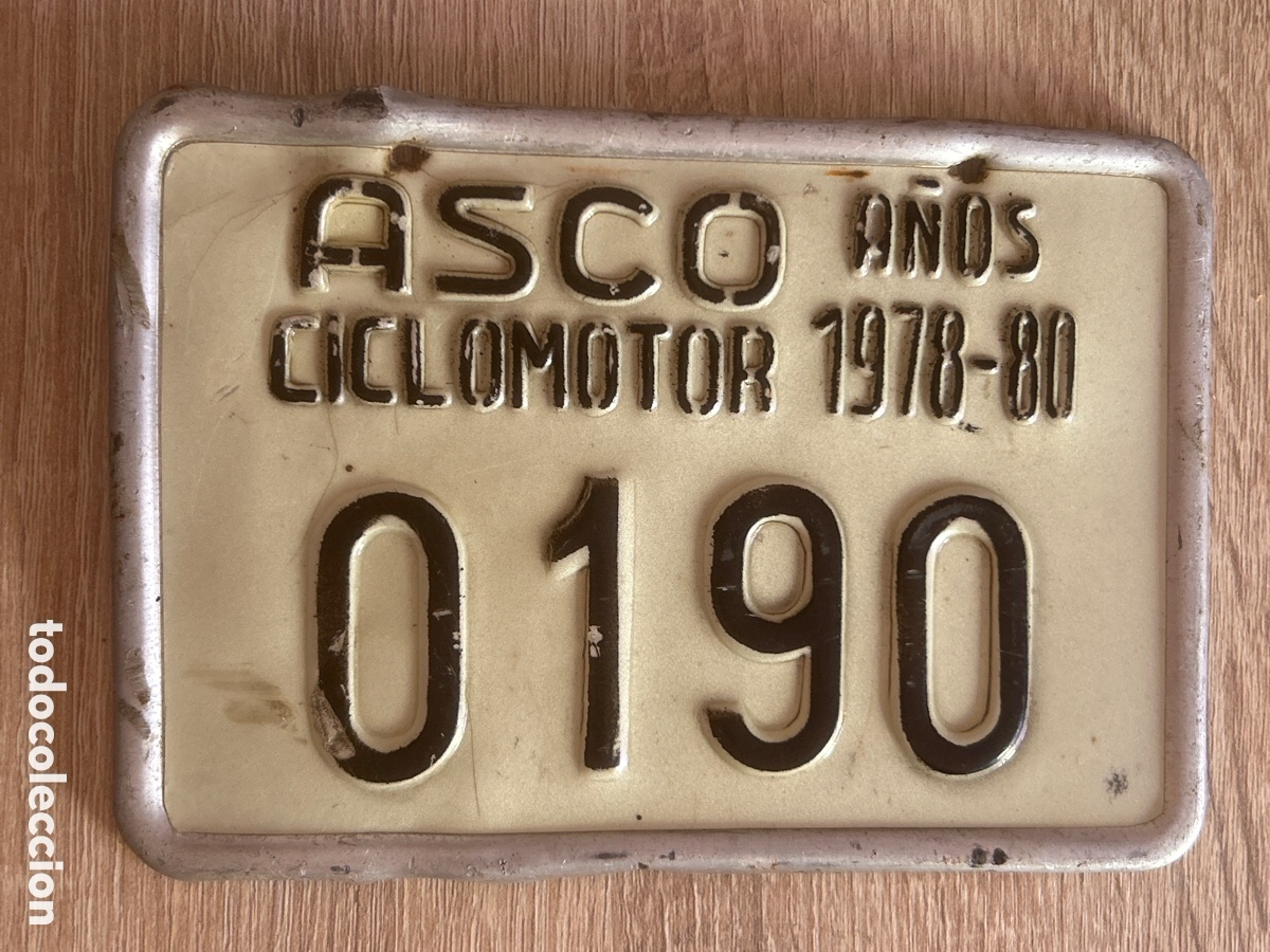 Coleccionismo: Matr&iacute;cula ciclomotor asco Tarragona a&ntilde;o 1978 80