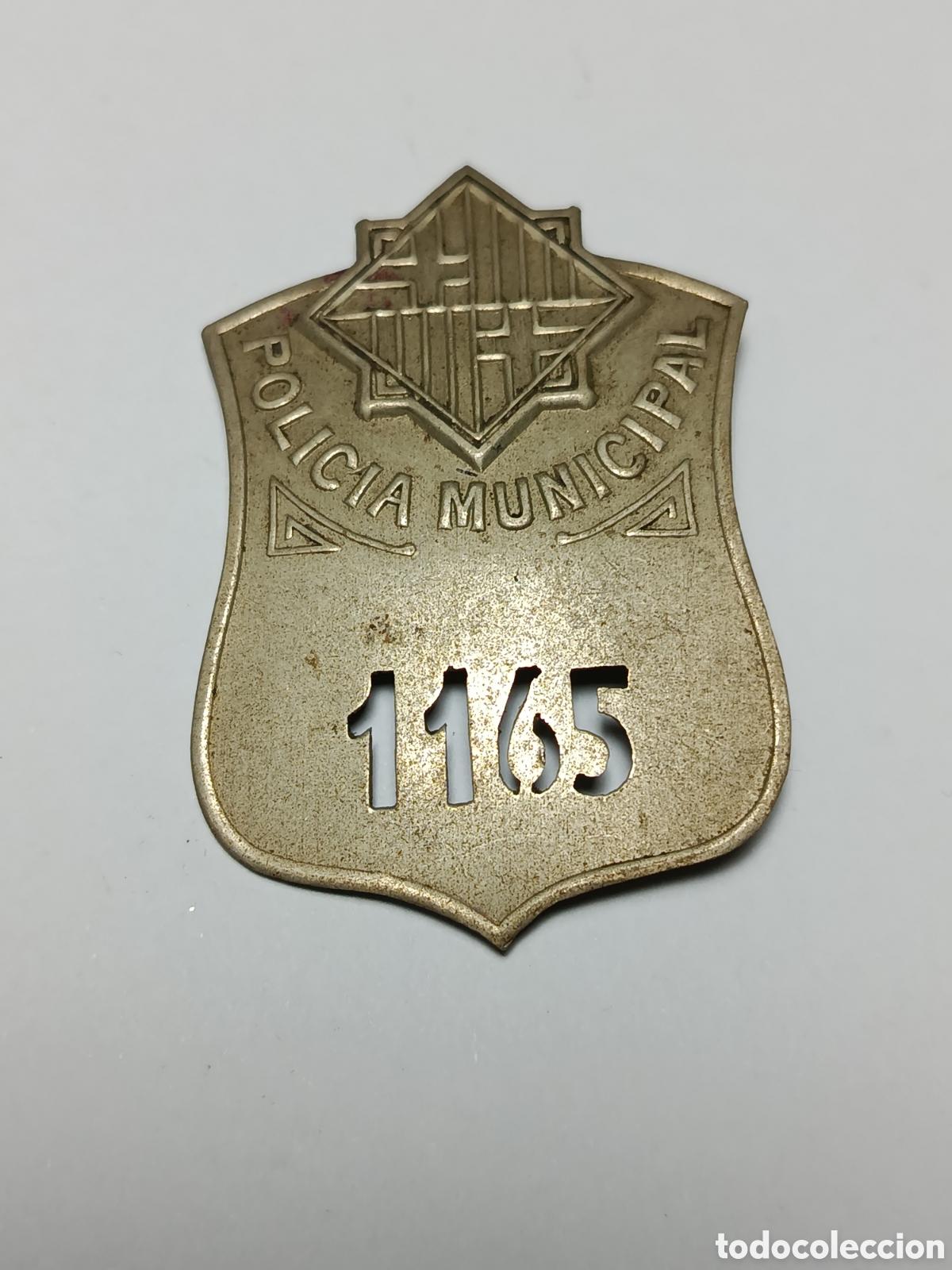 Coleccionismo: Placa insignia antigua de la Polic&iacute;a Municipal de Barcelona