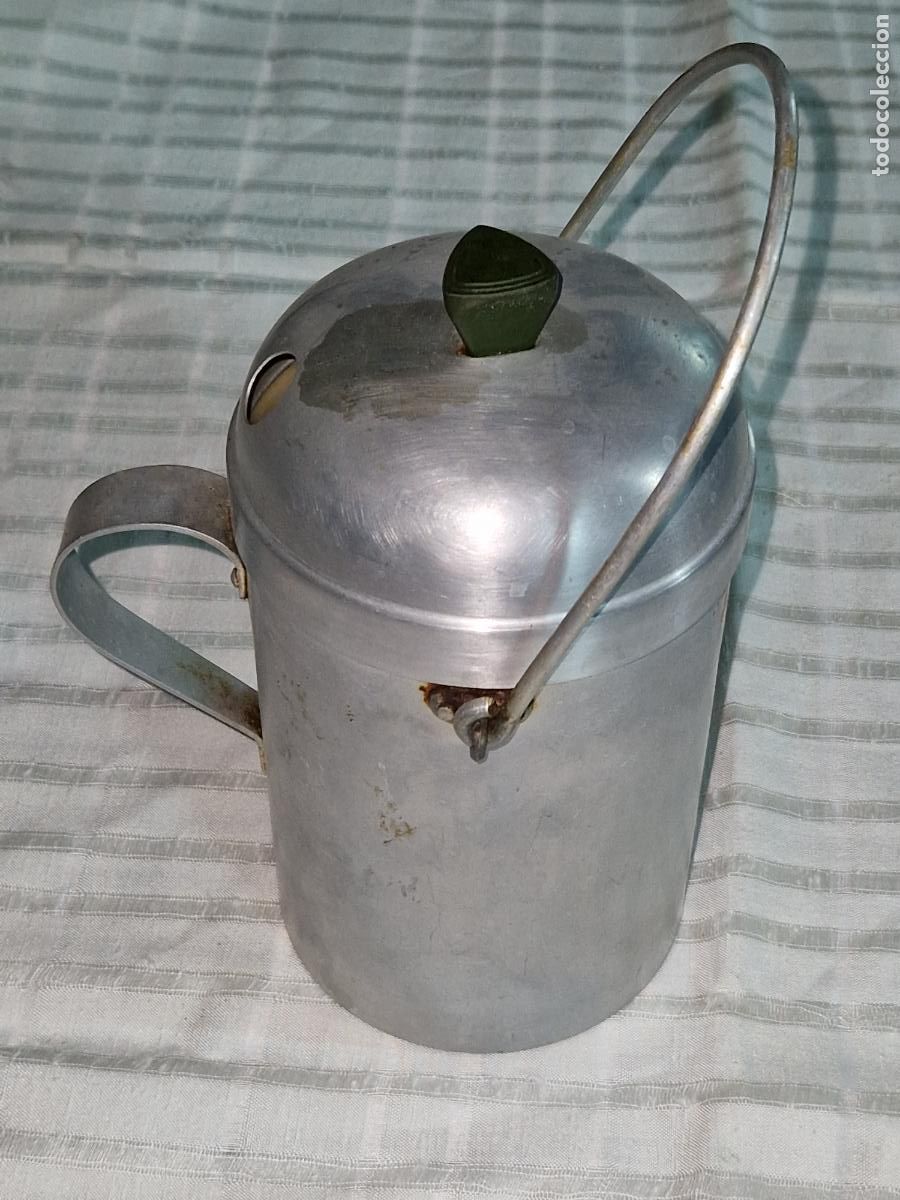 Coleccionismo: BONITA TETERA PARA CAFE. VINTAGE.