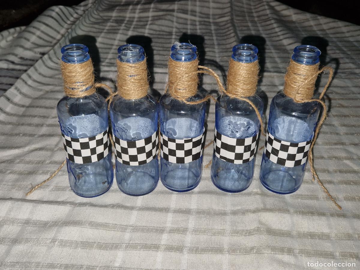 Coleccionismo: 5 BONITAS BOTELLAS DE CRISTAL. 15 CM ALTURA