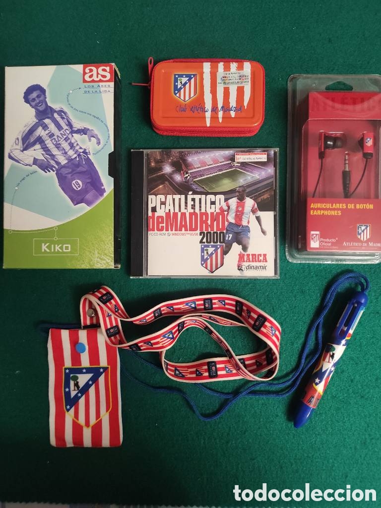 Coleccionismo: Lote Coleccionismo Atl&eacute;tico de Madrid - PC Atl&eacute;tico 2000, Cinta VHS Kiko AS, Auriculares Oficial