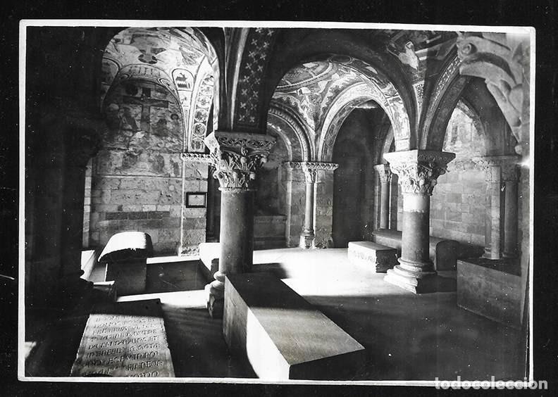 Sammelleidenschaft Papier: Fotografia. Pante&oacute;n de los Reyes de San Isidoro de Le&oacute;n.