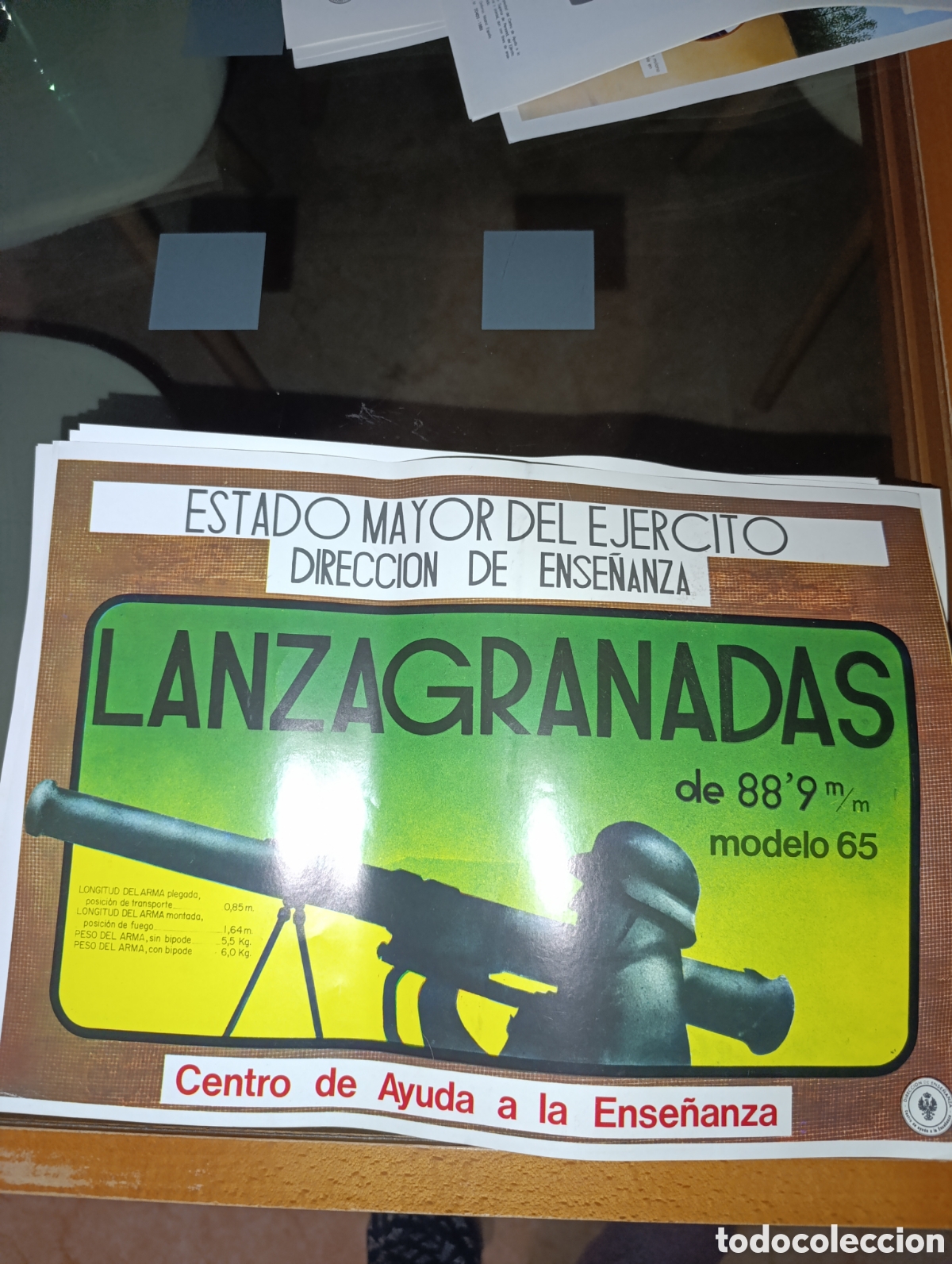 Coleccionismo: MILITAR,L&aacute;minas de Armamento, Emblemas y Divisas - Ej&eacute;rcito Espa&ntilde;ol (IMEC / &Eacute;poca CETME),120 laminas