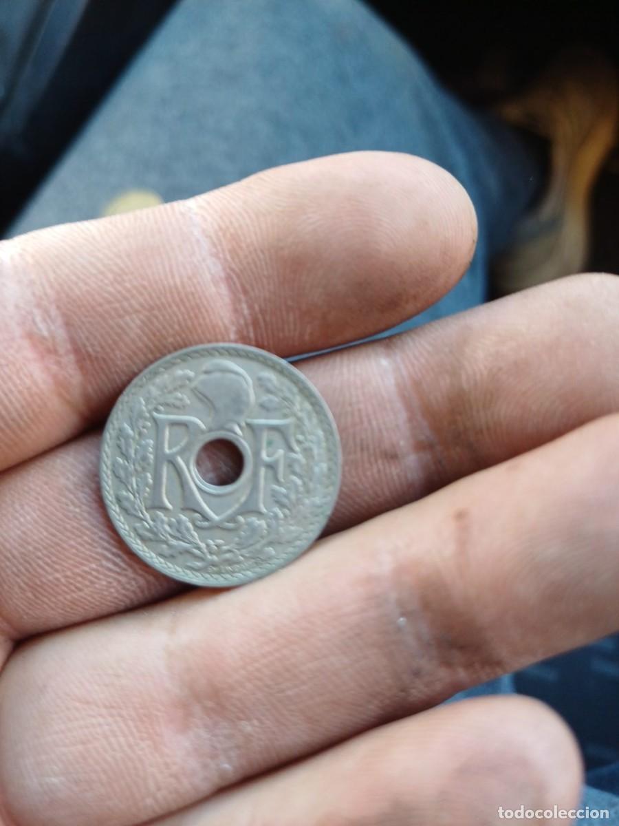Coleccionismo: monedas antiguas en conjunto - Foto 7
