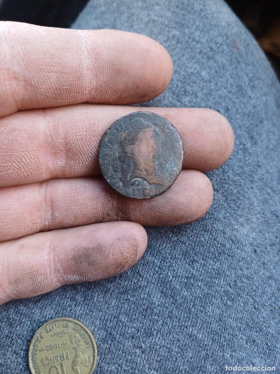 Coleccionismo: monedas antiguas en conjunto - Foto 10