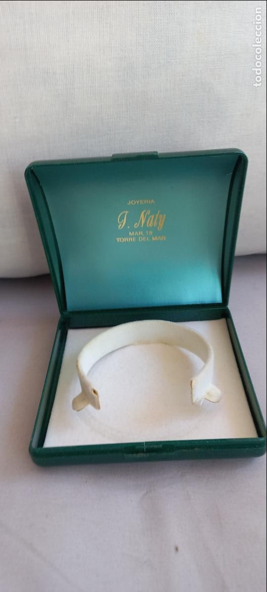 Coleccionismo: Antiguo estuche o caja vac&iacute;a para pulsera, reloj o joyas. Joyer&iacute;a J. Nati. Torre del mar.