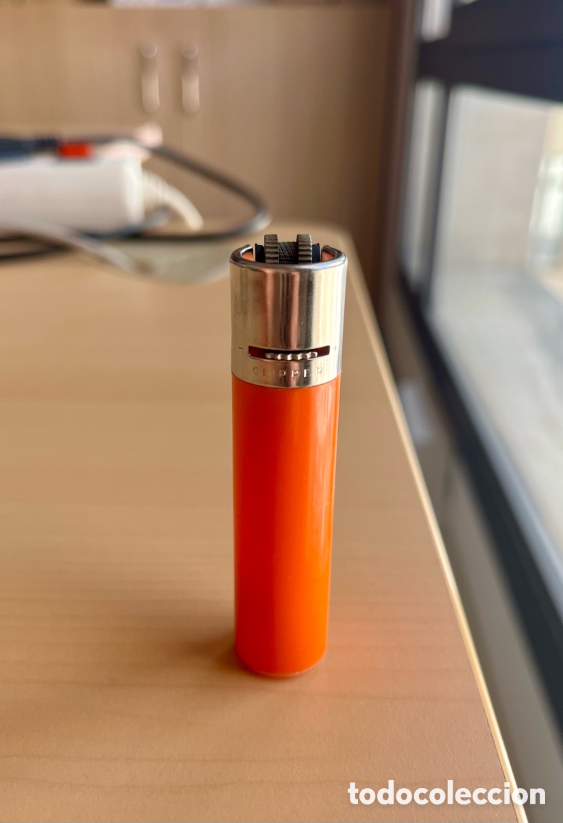 Coleccionismo: Mechero Clipper Antiguo Regulable Naranja Claro