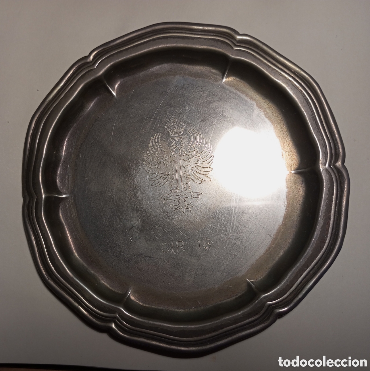 Coleccionismo: Cir 16 ejercito espa&ntilde;ol bandeja plateada 10.50 cms diametro