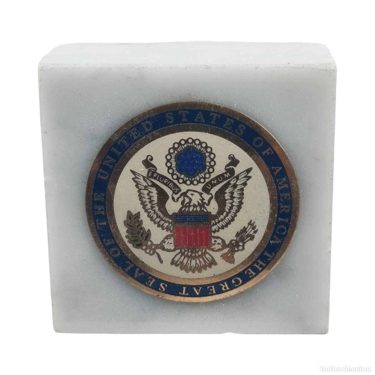 Collecting: PRENSAESTUDIOS / PISAPAPELES DE M&Aacute;RMOL CON ESCUDO OFICIAL DE LOS ESTADOS UNIDOS (GREAT SEAL) - BASE