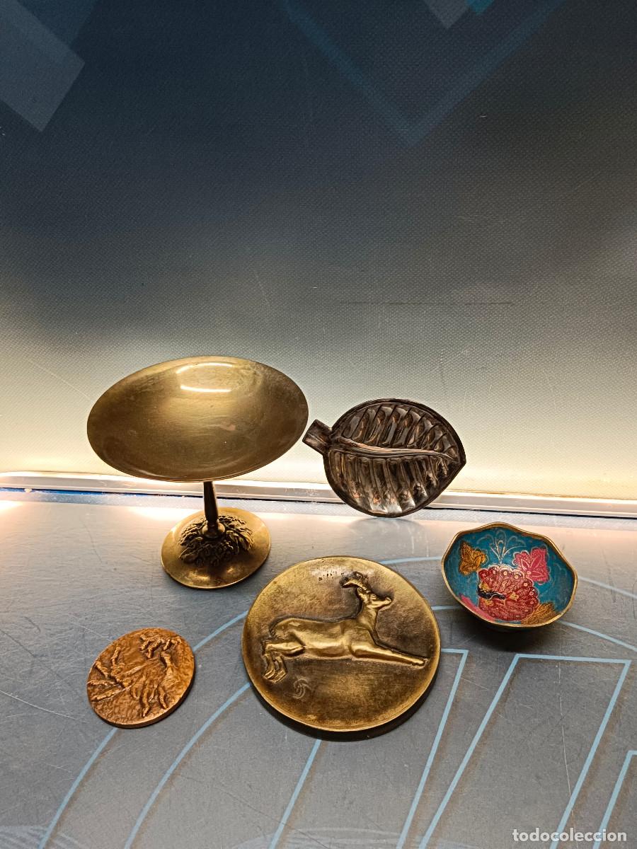 Coleccionismo: Lote material de bronce y metal vintage