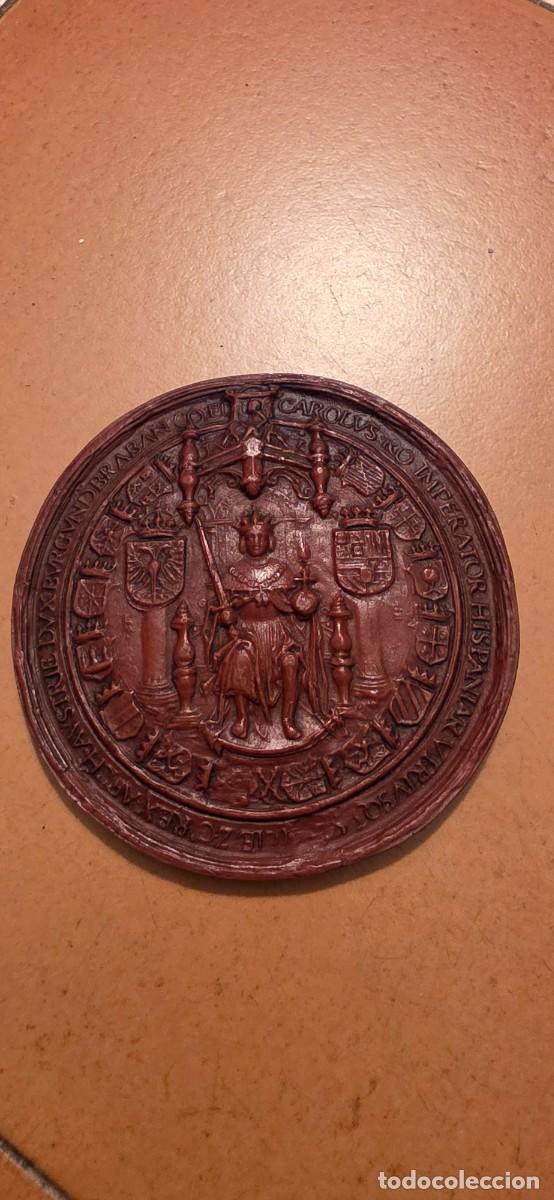 Coleccionismo: Preciosa replica gran sello Carlos V emperador