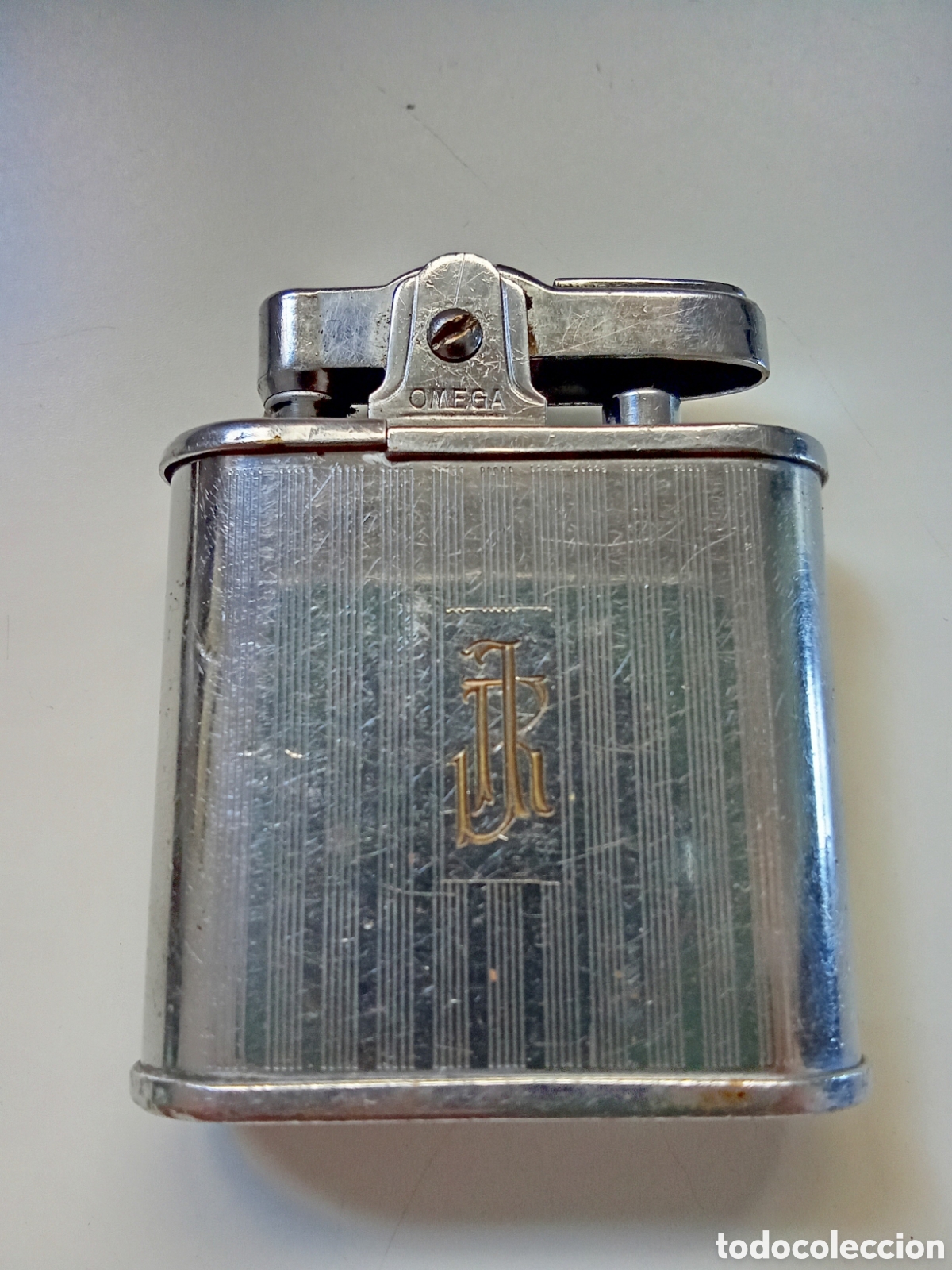 Coleccionismo: Encendedor de gasolina Omega Super Lighter