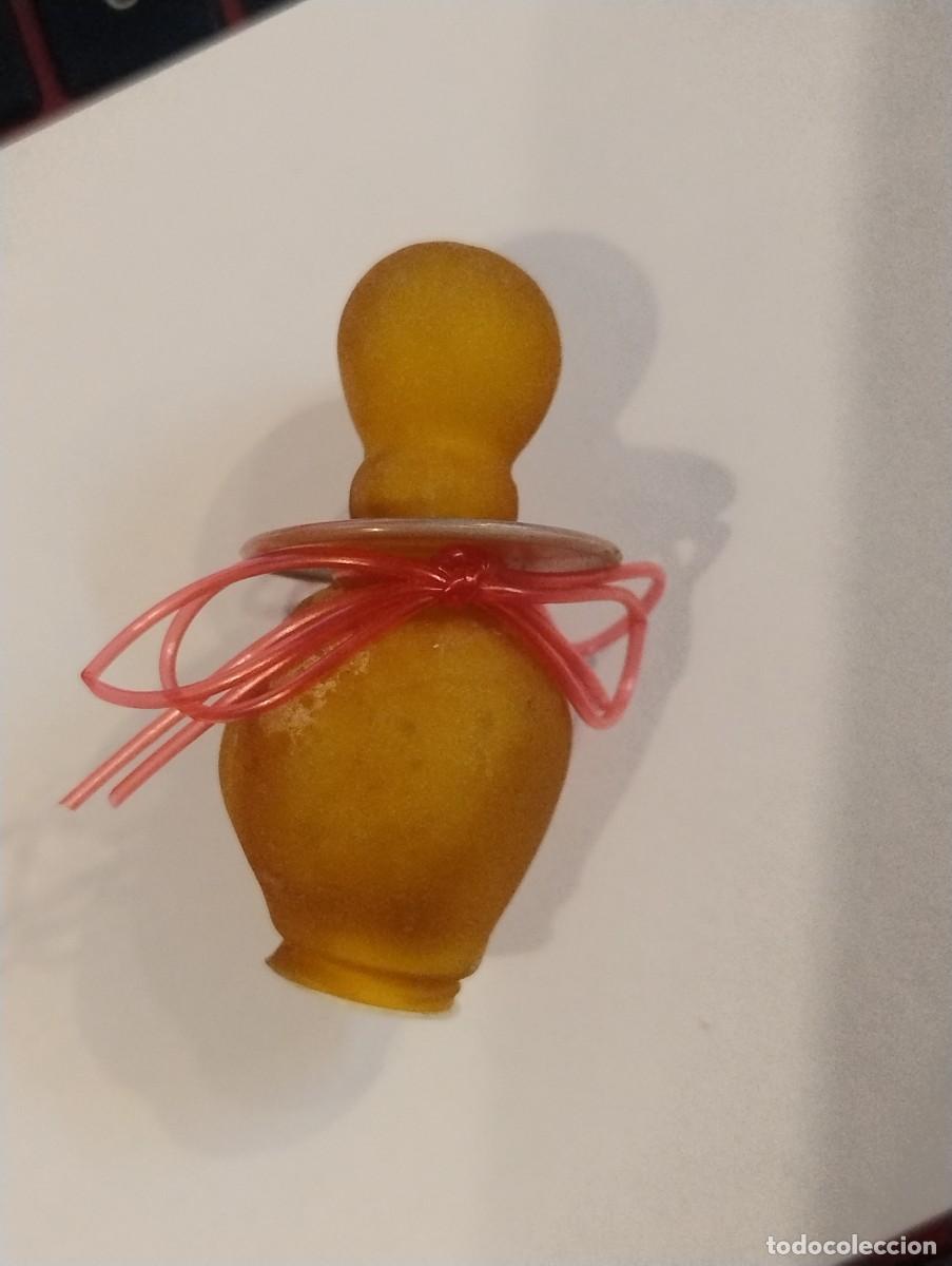 Collectionnisme: Antiguo chupete pl&aacute;stico fino con sonido .a&ntilde;os 40 50