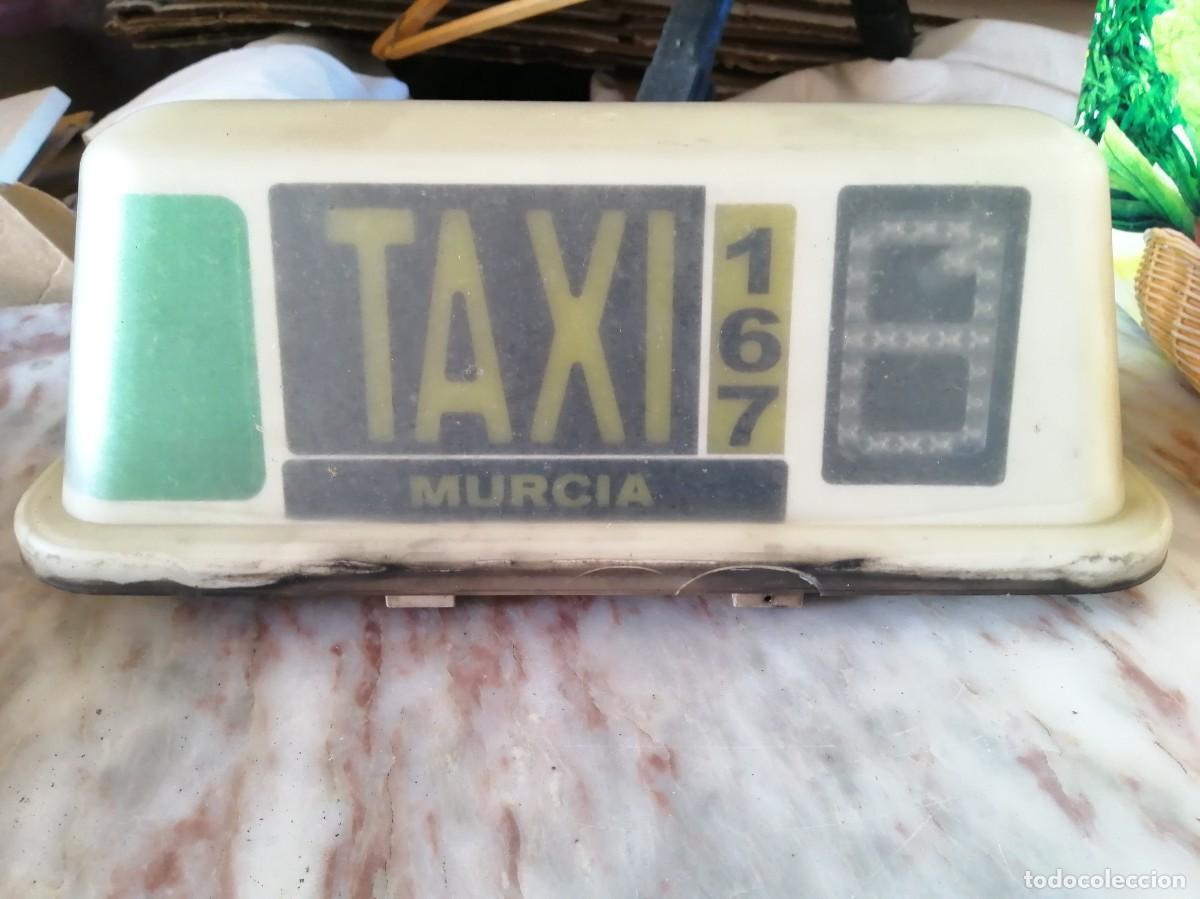 Coleccionismo: CAPILLA - MODULO LUMINOSO - TARIFARIO DE TAXI (MURCIA)