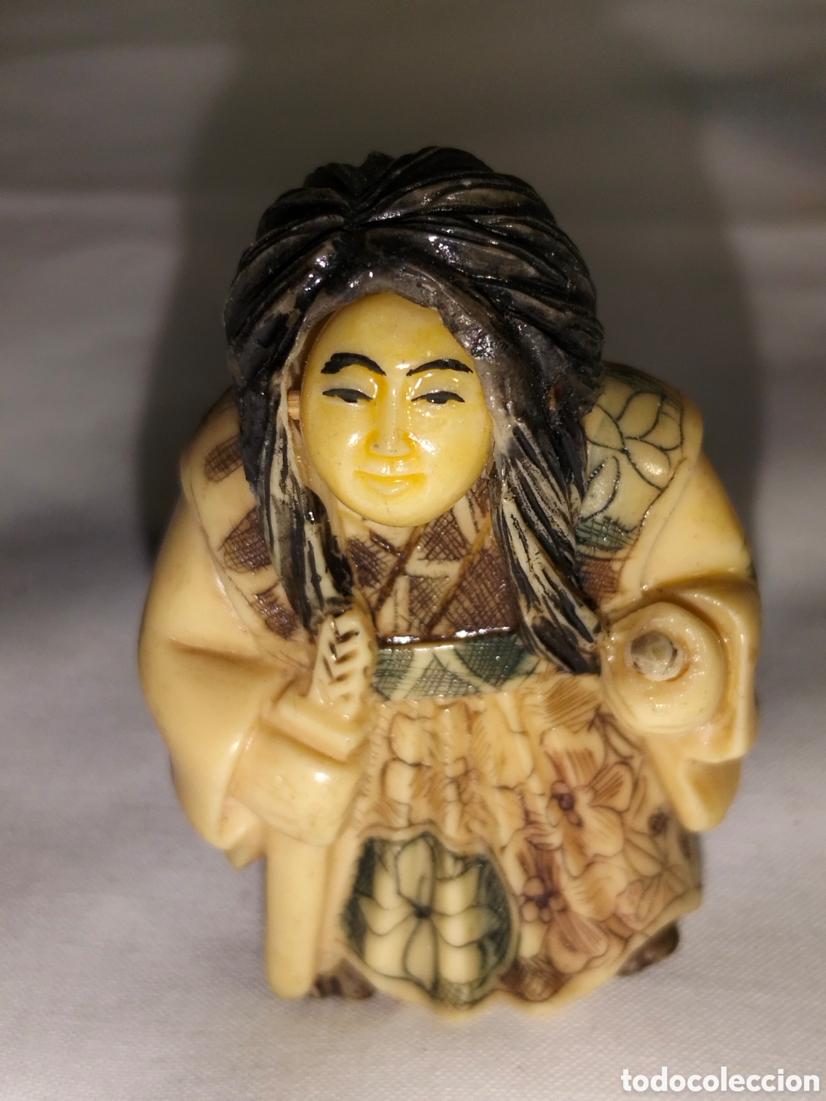 Coleccionismo: Netsuke pasta marfil con dos caras