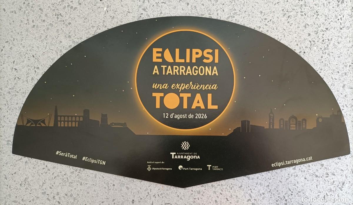 Collezionismo: Abanico, paypay, pay pay de papel, recuerdo ecilpse sol 2026 Tarragona