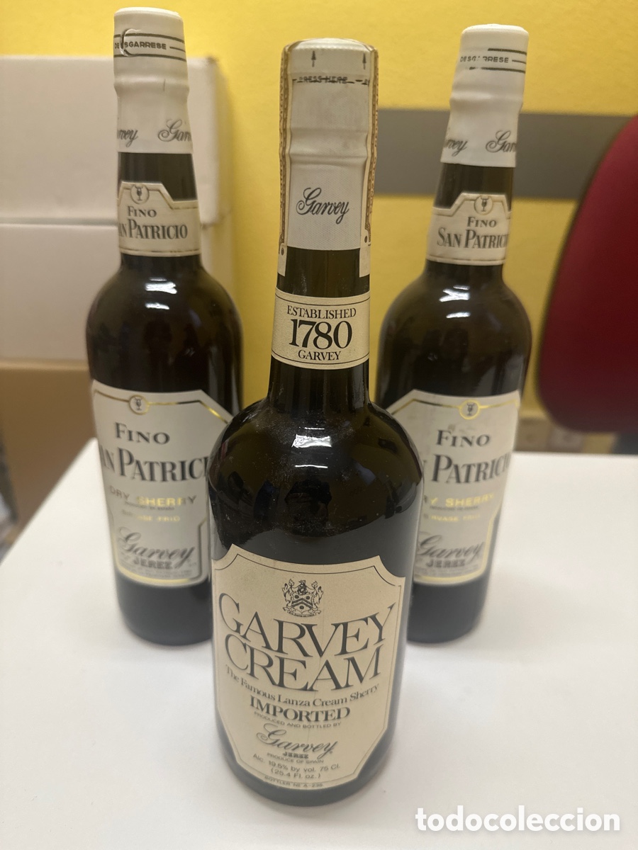 Coleccionismo: Lote 3 Botellas Antiguas Fino San Patricio y Cream Garvey sin abrir