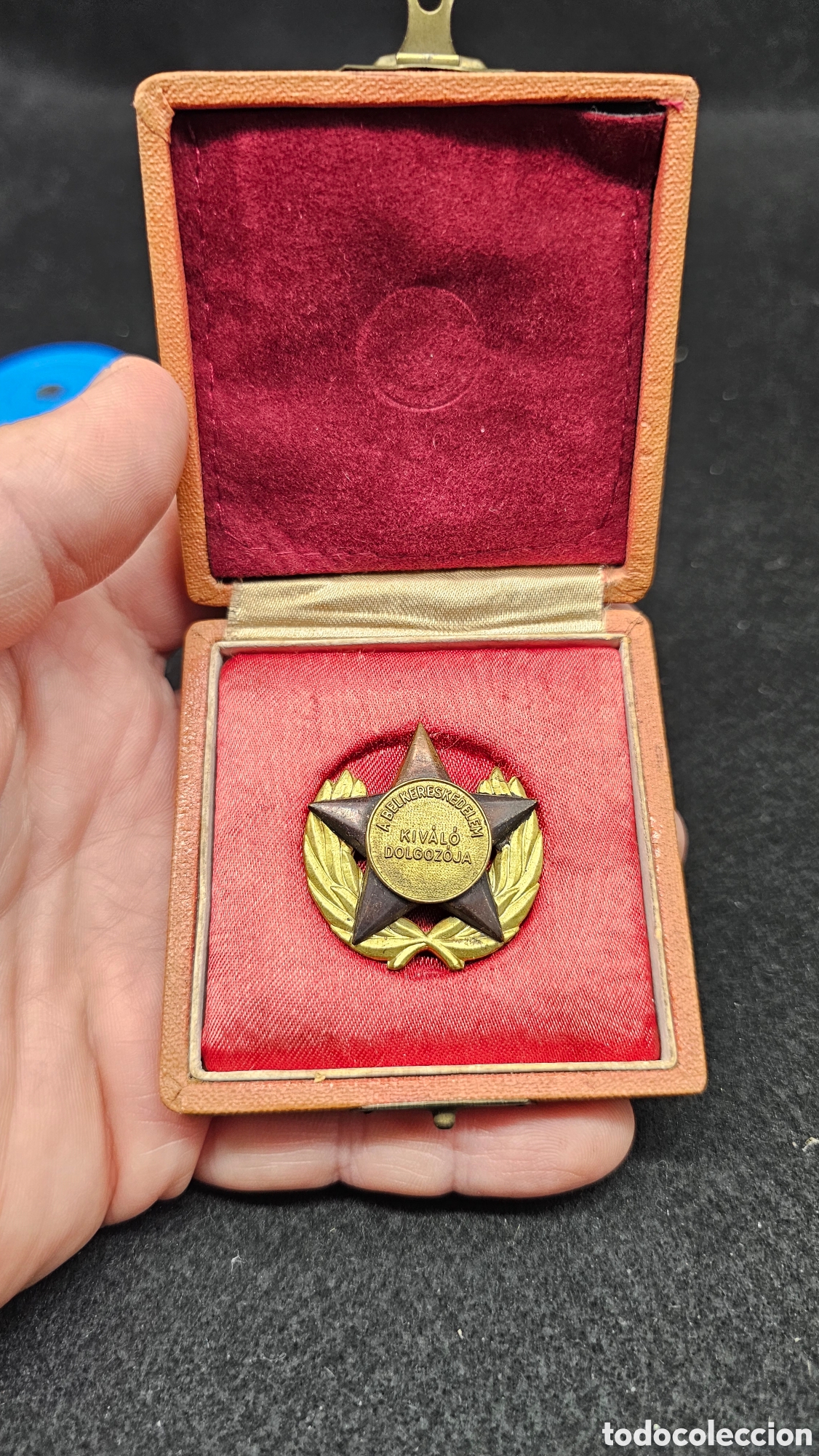 Sammeln: Antiguo premio de Empleado Destacado del Comercio Nacional ( HUNGR&Iacute;A )