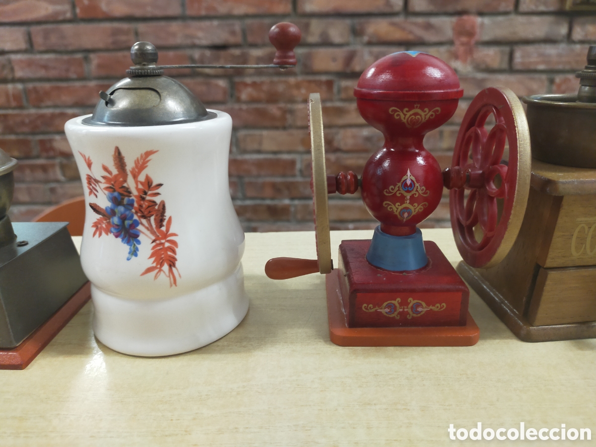 Coleccionismo: 8 peque&ntilde;os molinillos de caf&eacute;, decoraci&oacute;n - Foto 3