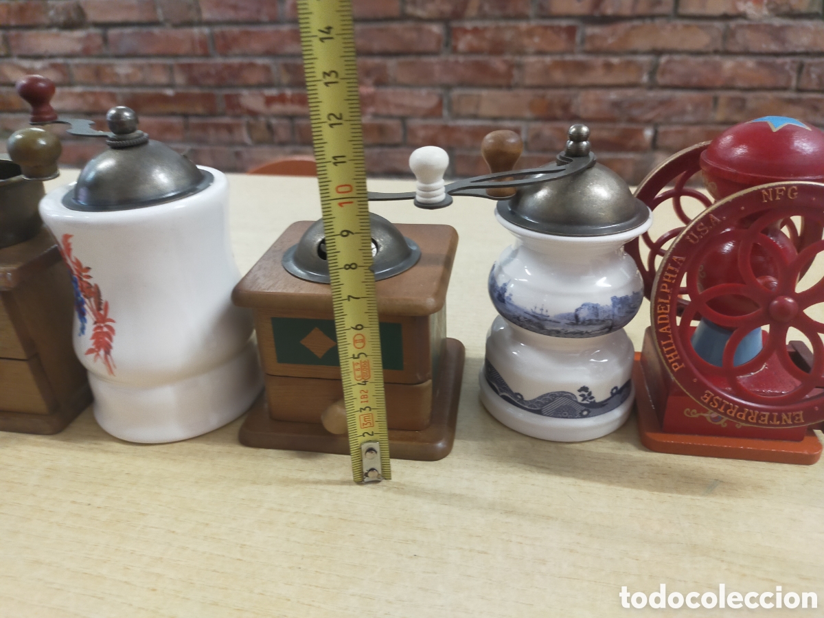 Coleccionismo: 8 peque&ntilde;os molinillos de caf&eacute;, decoraci&oacute;n - Foto 7