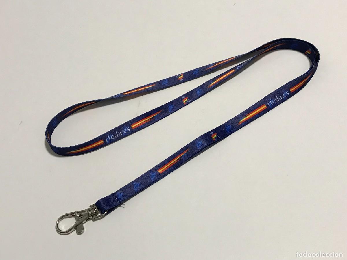 Coleccionismo: LANYARD CINTA COLGANTE, REAL FEDERACION ESPA&Ntilde;OLA DE AUTOMOVILISMO (2)