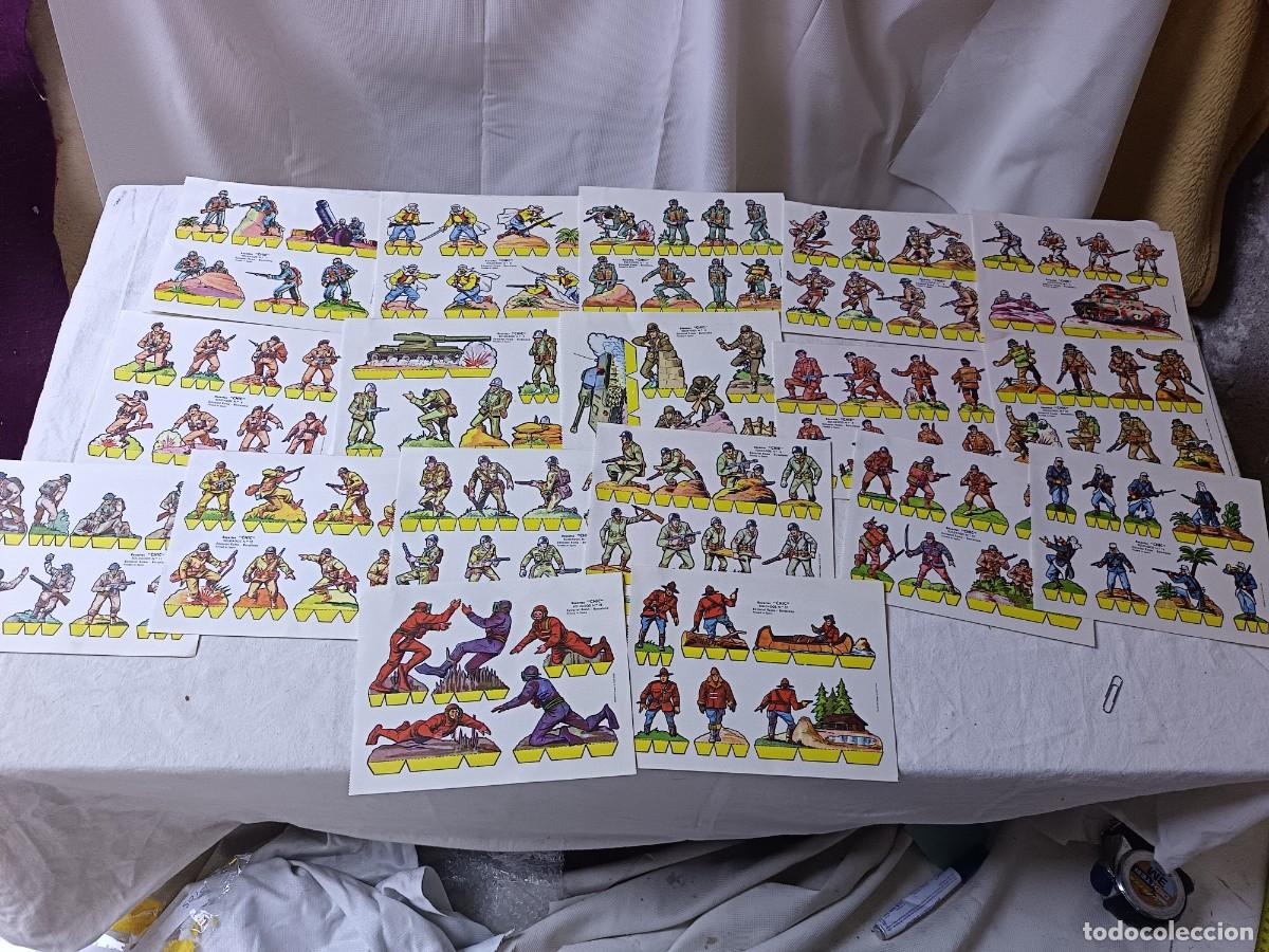 Collectables Paper Dolls: Lote de Recortables de soldados, CHIC, Roma, Barcelona, 1978, del 1 al 18 correlativos