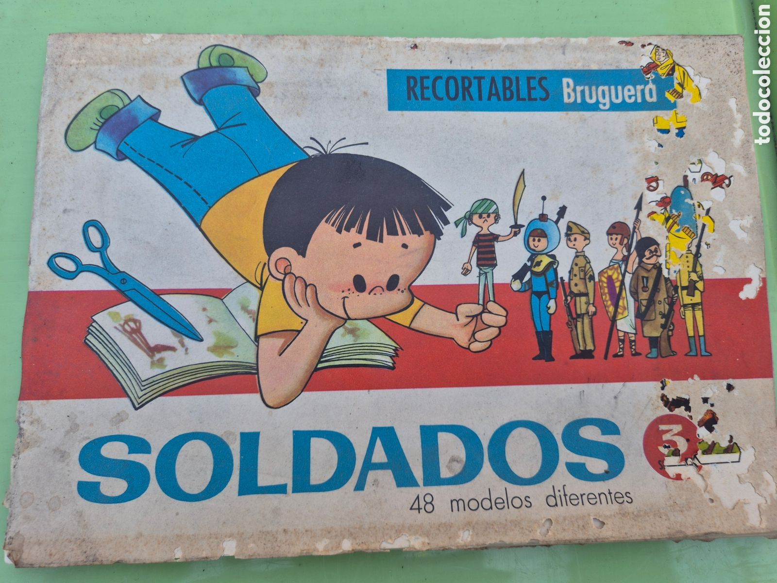 Coleccionismo recortables: RECORTABLES BRUGUERA SOLDADOS 48 MODELOS BLOC ENTERO 1961