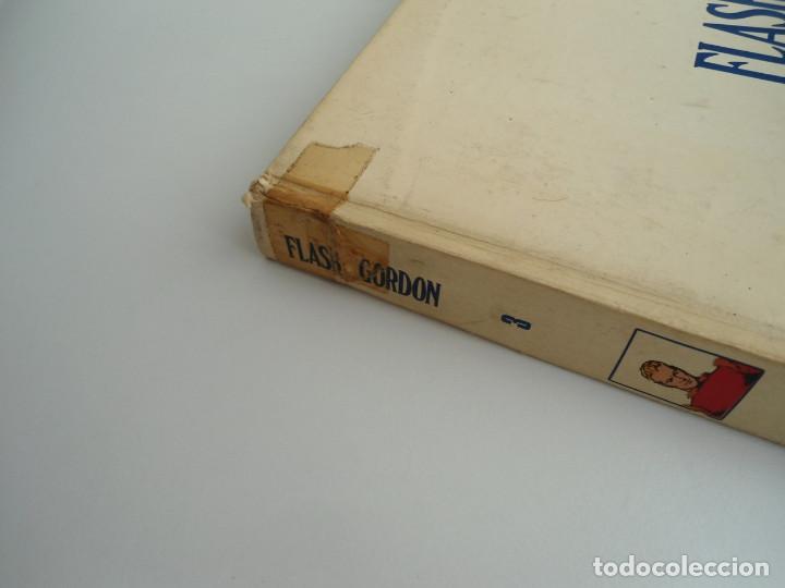 C&oacute;mics: 3 FLASH GORDON - HEROES DEL COMIC . TOMO 3 - BURU LAN EDICIONES 1972 - Foto 2