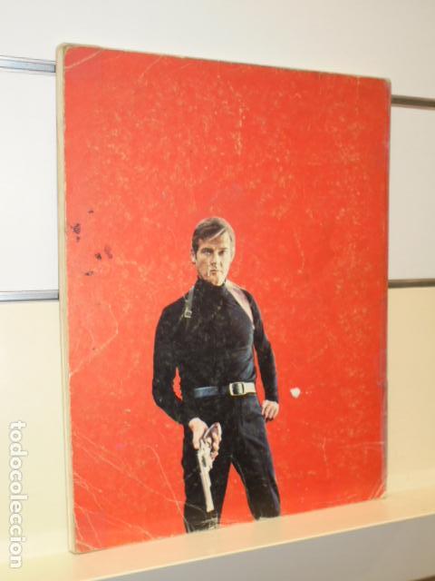 C&oacute;mics: JAMES BOND A TRAVES DEL MURO - BURULAN - Foto 2