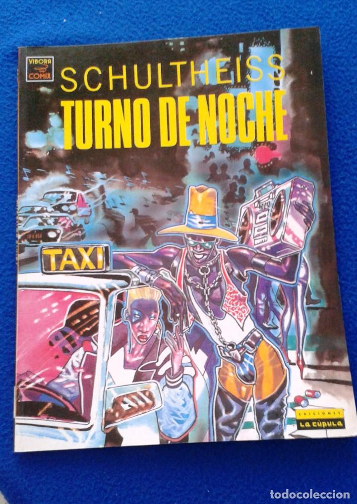 C&oacute;mics: SCHULTHEISS: TURNO DE NOCHE - Foto 1