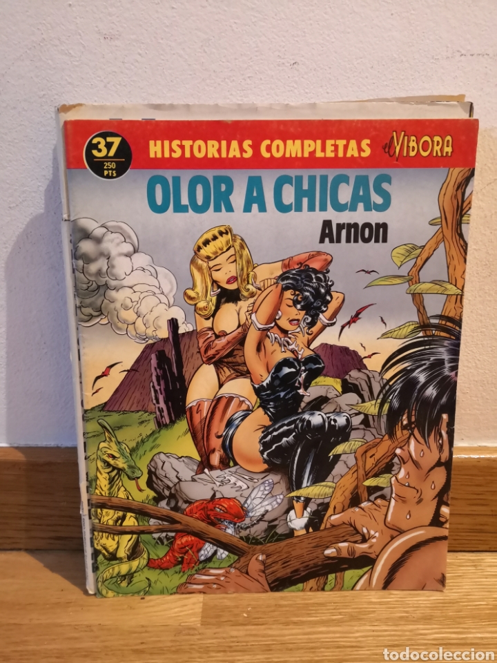 C&oacute;mics: Olor a chicas Arnon Historias completas El v&iacute;bora - Foto 1