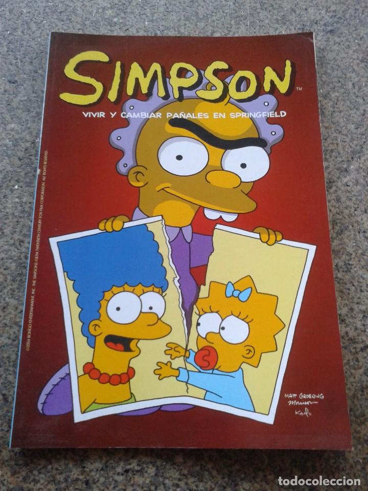C&oacute;mics: SIMPSON -- VIVIR Y CAMBIAR PA&Ntilde;ALES EN SPRINGFIELD -- EDICIONES B - 2004 -- - Foto 1