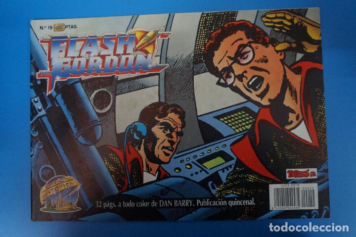 C&oacute;mics: C&Oacute;MIC DE FLASH GORDON A&Ntilde;O 1988 N&ordm; 19 EDICI&Oacute;N HIST&Oacute;RICA DE EDICIONES B S.A - Foto 1