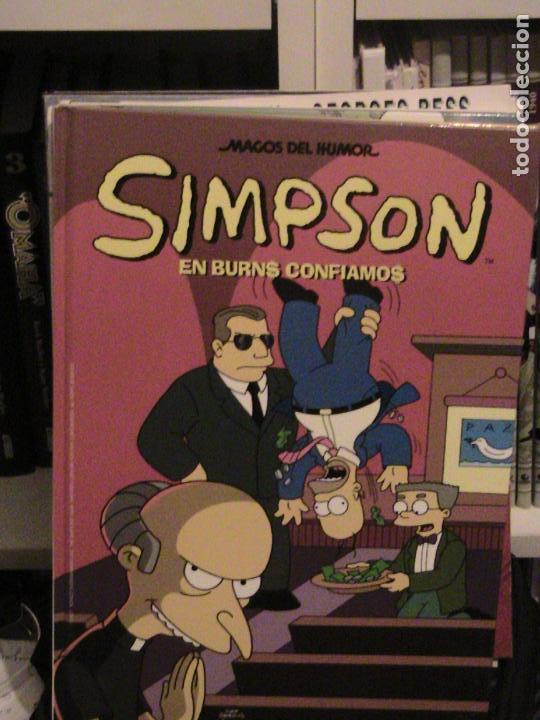 C&oacute;mics: SIMPSON. EN BURNS CONFIAMOS. EDICIONES B, 2007. - Foto 1