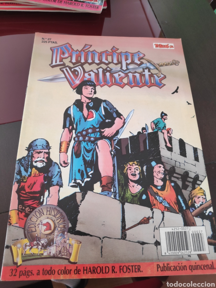 C&oacute;mics: Pr&iacute;ncipe Valiente 27 - Foto 1