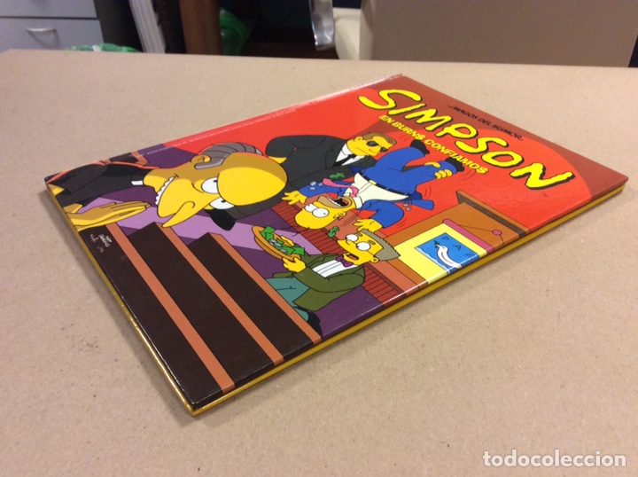 C&oacute;mics: SIMPSON &ldquo;EN BURNS CONFIAMOS&rdquo;. EDICIONES B 2007 (1&ordf; EDICI&Oacute;N). MAGOS DEL HUMOR - Foto 9