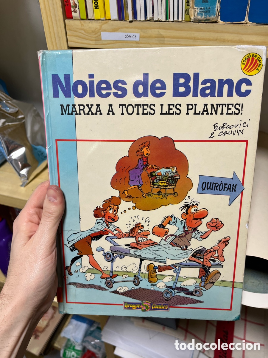 C&oacute;mics: Comic2 Noies de Blanc MARXA A TOTES LES PLANTES! - Foto 1